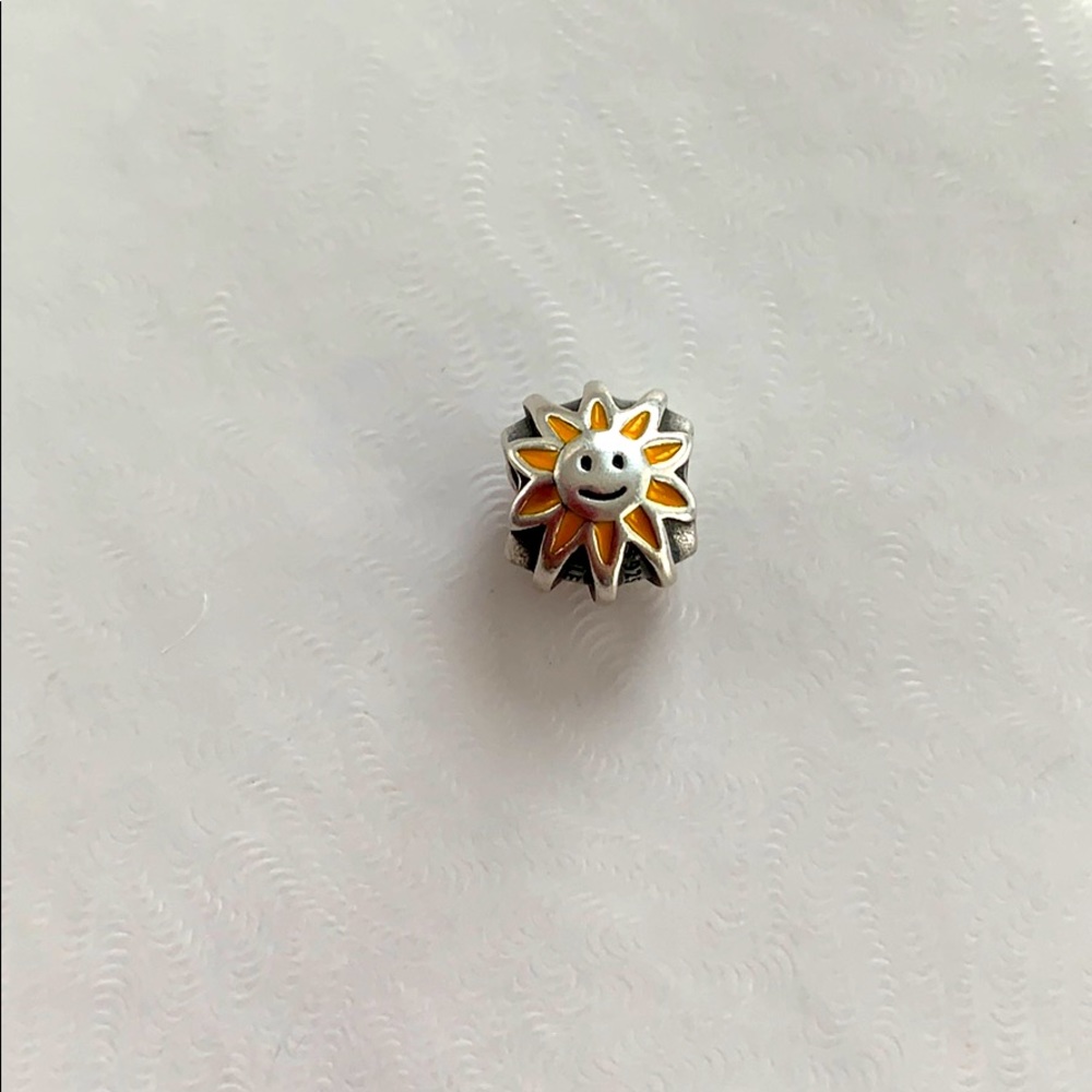 Pandora smiling sun bead charm